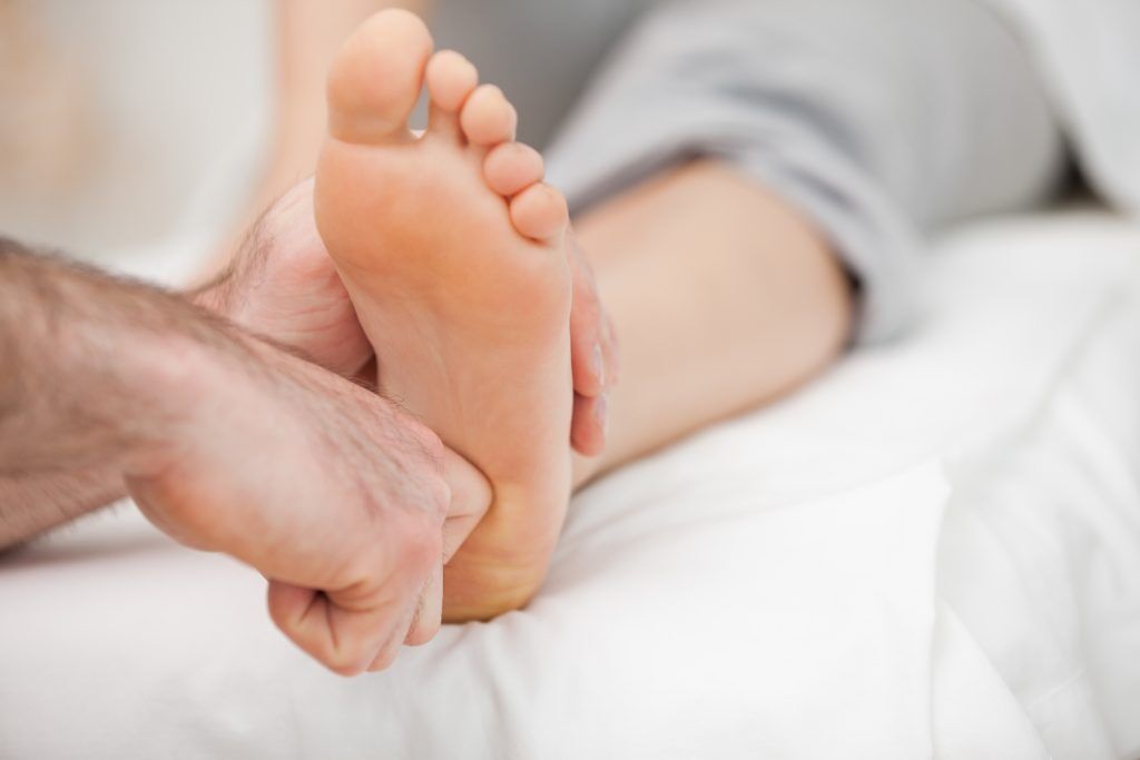 Realign your toes, relieve foot pain and restore healthy foot